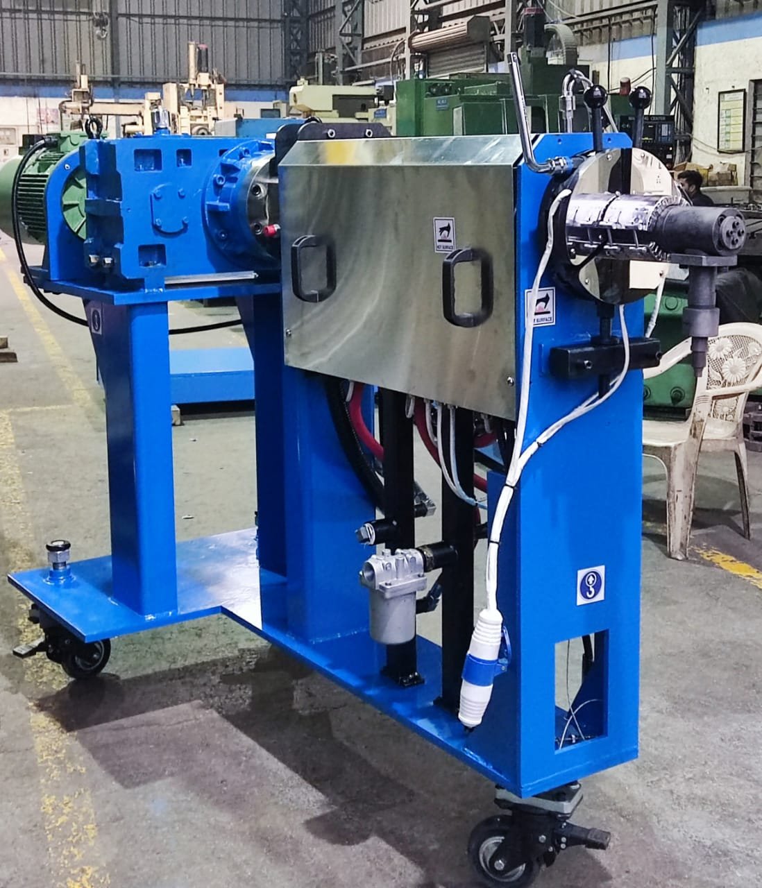 Mobile Piggy Back Co-Extruder Unit